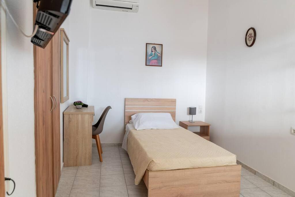 Ferienwohnung Zografia - Charming House Near The Coast Marmari  Exterior foto